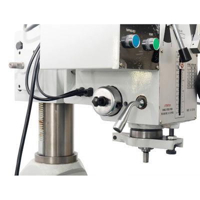 Máquina de trituração conduzida engrenagem da perfuração do metal com DRO