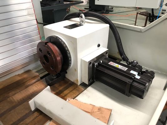 Máquina de trituração da perfuração do CNC de XK7124B resistente