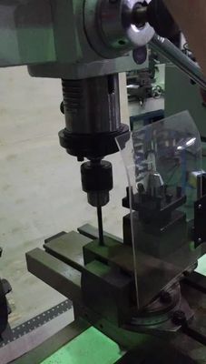 Máquina universal de múltiplos propósitos TUV da trituração e do torno de trituração